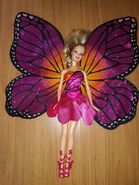 barbie butterfly boneca